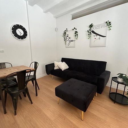 Barceloneta Beach House ภายนอก รูปภาพ